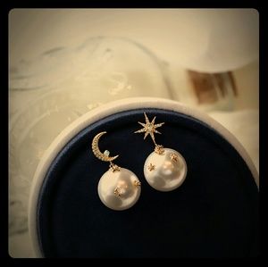 Elegant Japanese Style Start And MoonPearlDangling